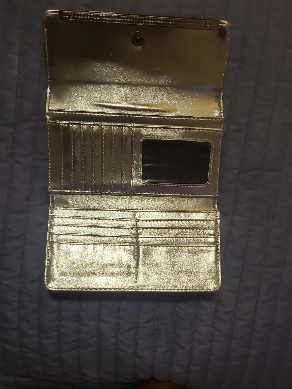 Steve Madden Blush Pink Logo Fold-Over Wallet - Picture 4 of 7